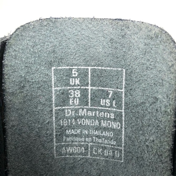 Dr Martens 1914 Vonda Mono Leather 14 Eye Lace Up Boots Women’s 7 Shoes - Picture 10 of 10